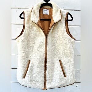Cream Sherpa Vest